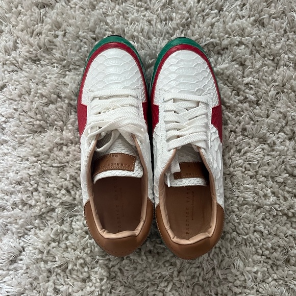 Brand new never used designer sneakers made in Italy. - Picture 3 of 7